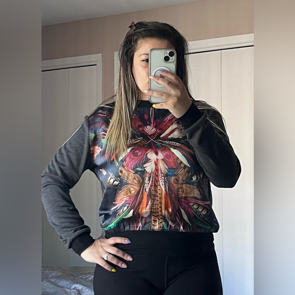 NWTT Nicole Miller fashion statement top